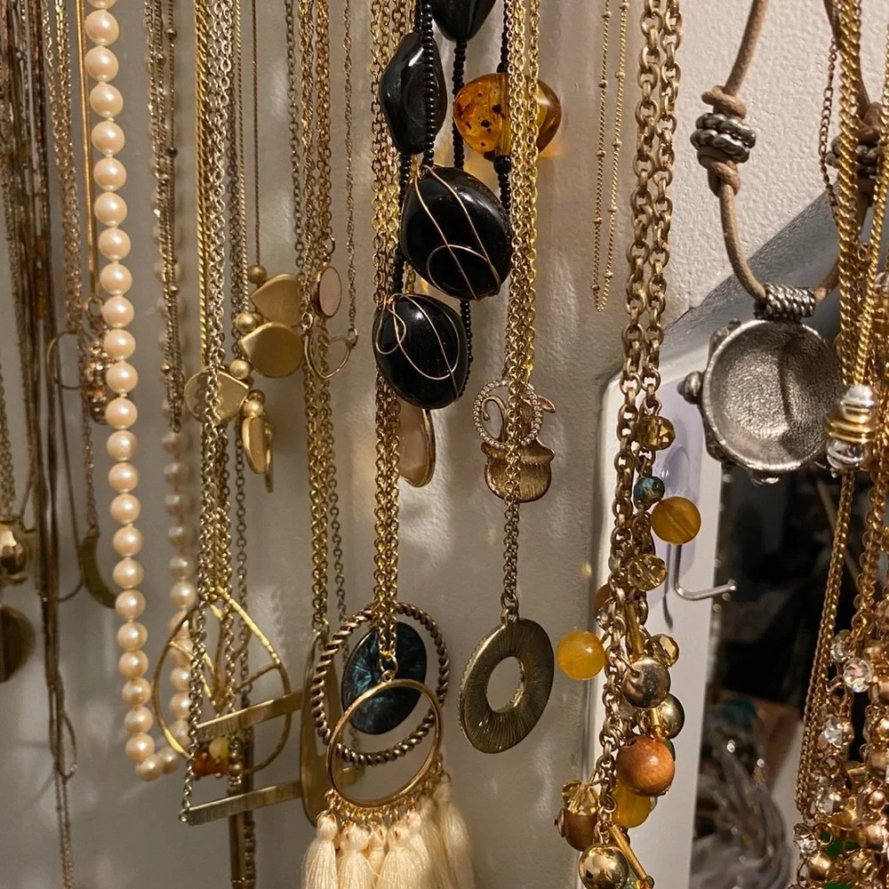 Jewelry Mystery Bundle !! - Picture 3 of 4